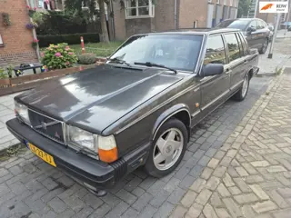 Volvo 760 2.8 GLE