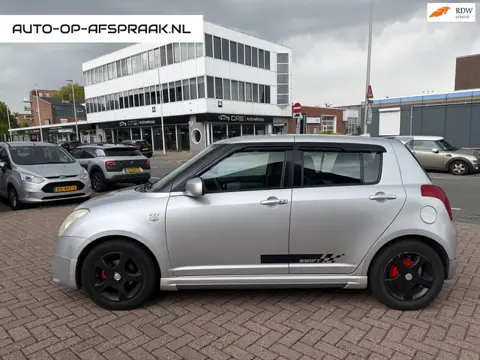 Suzuki Swift 1.5 Exclusive 5drs. Airco Trekhaak