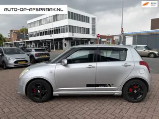 Suzuki Swift 1.5 Exclusive 5drs. Airco Trekhaak