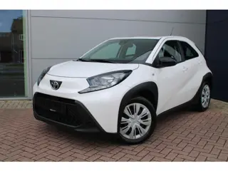 Toyota Aygo X 1.0 VVT-i S-CVT Automaat first Airco Camera Carplay Zeer mooi