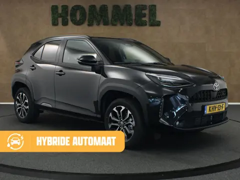 Toyota Yaris Cross 1.5 Hybrid 130 Dynamic + Winter Pack DIRECT UITVOORRAAD LEVERBAAR- PARKEERSENSORE