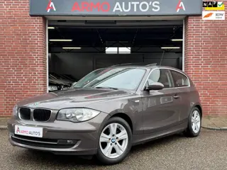 BMW 1-serie 116i Business Line | Airco | Stoelverwarming | Schuifdak