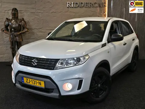 Suzuki Vitara 1.6 Comfort|GARANTIE|TREKHAAK|BLUETOOTH|NAVI|VELGEN|AIRCO