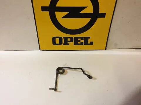 Veer motorkapslot Opel Kadett C 8971981