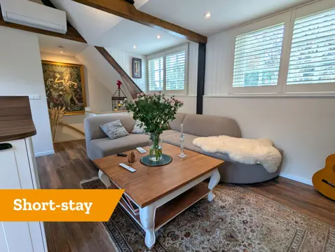 Woning aan de Laarderweg te Eemnes