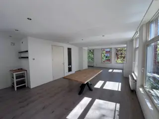 Woning aan de Frans Halsstraat te Amsterdam
