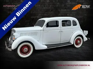Ford V8 48 sedan uit 1935 – Klassieker met karakter en een berg werk verzet! Uniek !!
