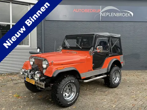 Jeep CJ5 1979 Jeep CJ 5 Trekhaak 7261 KM APK VRIJ Helemaal gerestaureerd alles is vernieuwd !!