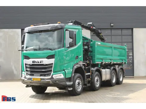 DAF XF 480 FAD 8x4 bakwagen voorzien van een HIAB Z-HiPro 191C-2