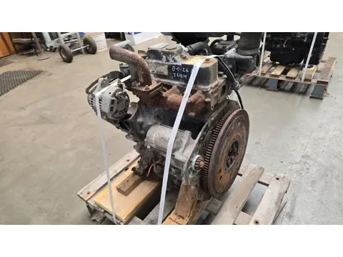 Yanmar 3TNV82A (bj 2003)