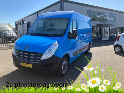 Renault Master T35 2.3 dCi L2H2 Eco DC. Zeer leuke inbouw. Goed onderhouden. Mooie wagen
