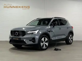 Volvo XC40 1.5 T4 Plug-in hybrid Plus Dark Adapt. cruise | Stuur-/stoelverwarming | Achteruitrij cam