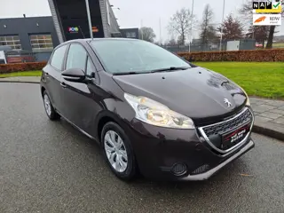 Peugeot 208 1.4 VTi Active 5deurs airco navi