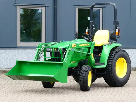 John Deere 3036E 4wd HST / 00987 Draaiuren / Voorlader