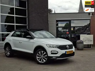 Volkswagen T-Roc 1.5 TSI Style | Trekhaak | Achteruitrij Camera | Prijs incl 12M BOVAG garantie + af