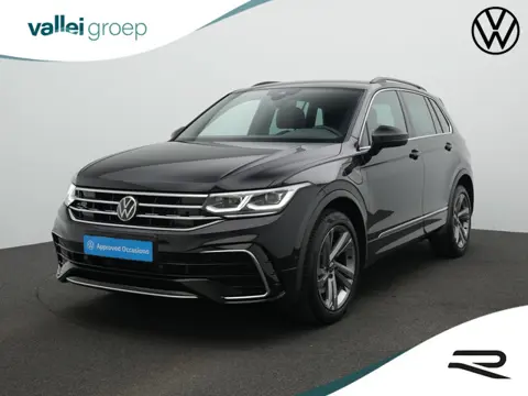 Volkswagen Tiguan 1.4 TSI eHybrid 245 pk R-Line Business | IQ Light | 360 camera | Adaptive Cruise |