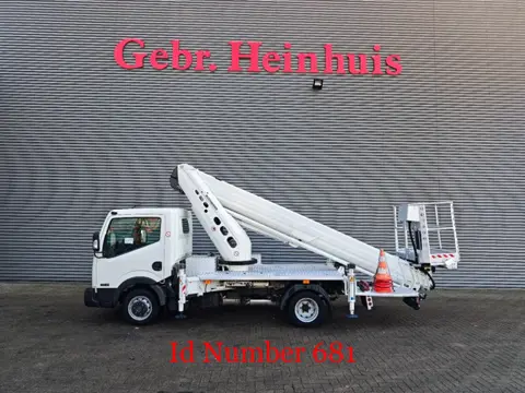 Nissan Cabstar 35.12 NT400 Ruthmann TB 270.2 (bj 2016)