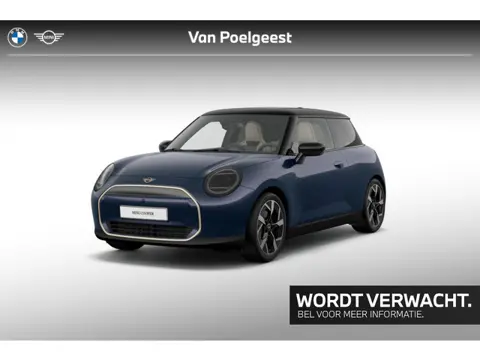 MINI Cooper 3-deurs Electric Cooper E Favoured L 40.7 kWh | 18 Inch Slide Spoke 2-tone | Opruimingsv