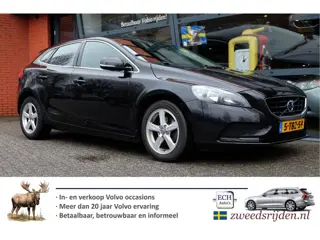 Volvo V40 1.6 D2 115 pk Momentum, Navi, Bluetooth