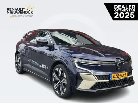 Renault Megane E-Tech comfort range iconic 60 kWh | Pack Advanced Driving Assist | All Season Banden