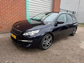 Peugeot 308 SW 1.6 BlueHDI Blue Lease Executive Pack Bj:2015 NAP!