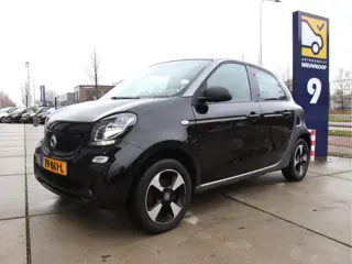 Smart Forfour 1.0 Business Solution NL-auto, Clima, Cruise, LMV Prijspakker!