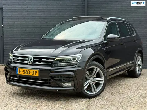 Volkswagen Tiguan 1.5 TSI ACT Highline Business R-LINE| PANO | STOELVER | CARPLAY | CAMERA | KEYLESS