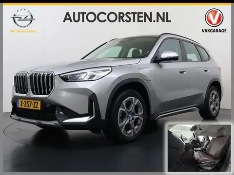 BMW X1 xDrive25e PHEV Hybrid 245pk Automaat Trekhaak Leder Sportstoelen 4WD Adap.Cruise Camera Navi 
