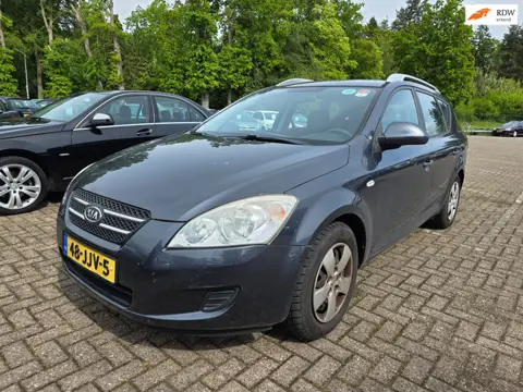 Kia Cee'd Sporty Wagon 1.4 X-tra ISG