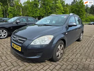 Kia Cee'd Sporty Wagon 1.4 X-tra ISG