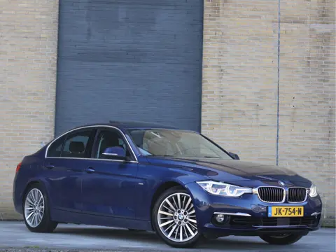 BMW 3-serie 340i Luxury Line 6-cilinder | HUD | ACC | Pano | Automaat | Haak