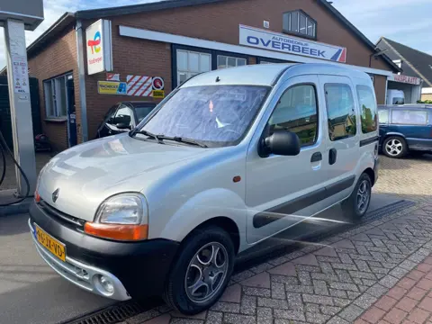 Renault Kangoo 1.4 Privilège, automaat