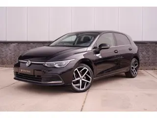 Volkswagen Golf 1.4 eHybrid Style | Carplay | Camera | Memory | Navi | Sfeerverlichting | LED | IQ-L