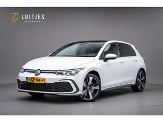 Volkswagen Golf 1.4 eHybrid GTE I Pano-dak I iQ-light I Carplay I Winterpack I ACC I Head-up I Deale