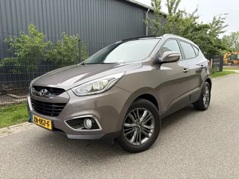 Hyundai ix35 1.6i GDI Business Edition / NAVI / PANORAMADAK / STOELVERWARMING / 159dkm!