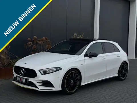Mercedes-Benz A-klasse 200 AMG EDITION 1 M2020 PANO NAVI LEDER LED SFEER CR CONTROL