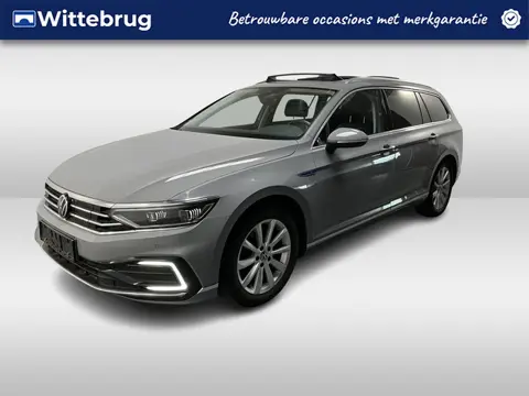 Volkswagen Passat Variant 1.4 TSI PHEV GTE / AUTOMAAT/ PANO/ LEER/ STANDKACHEL/ DCC/ 360 CAMERA/ MEM