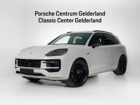 Porsche Cayenne E-Hybrid Black Edition