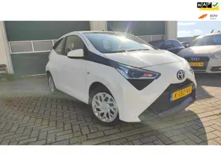 Toyota Aygo 1.0 VVT-i x-play Car Play camera