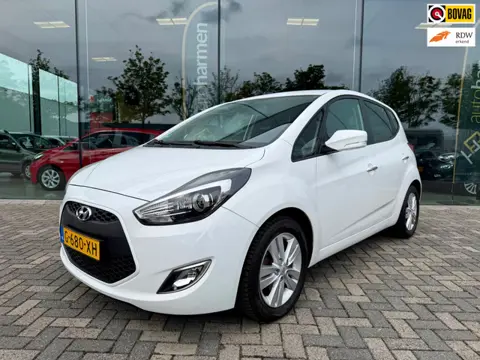 Hyundai Ix20 1.4i Premium, Navi, camera, PDC, Cruise, Clima
