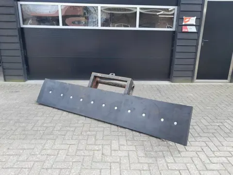 Manitou Voerschuif Sneeuwschuif