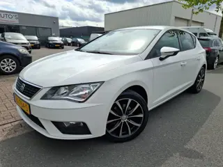 Seat Leon 1.2 TSI Style Business CLIMA/CRUISE/TREKHAAK!