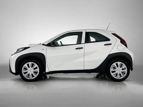 Toyota Aygo X 1.0 VVT-i MT (bj 2023)