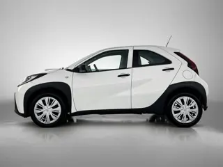 Toyota Aygo X 1.0 VVT-i MT (bj 2023)