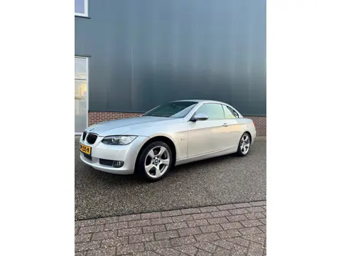 BMW 3-serie Cabrio 320i Cabrio | 2007 | Volledige Onderhoud