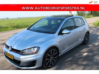 Volkswagen Golf 2.0 TSI GTI // LEER / DAKJE / 5-DRS //
