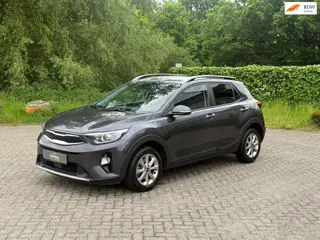 Kia Stonic 1.2 MPi Design Edition NAVI I CAMERA I STOELVERW I GOED ONDH