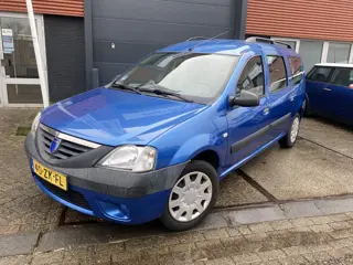 Dacia Logan MCV 1.6 Ambiance 7p. 7 Persoons | Airco | All-Season Banden | Dakrailing | Dakdragers | 