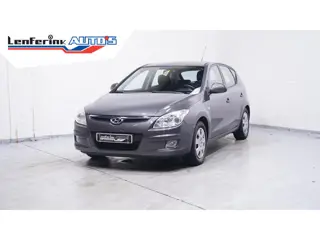 Hyundai i30 1.6i Dynamic Airco Trekhaak