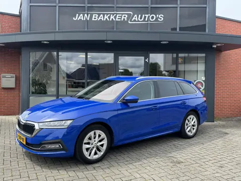 Škoda Octavia Combi 1.0 e-TSI Business Edition Plus ✅ Trekhaak ✅ Getint glas ✅ Automaat ✅